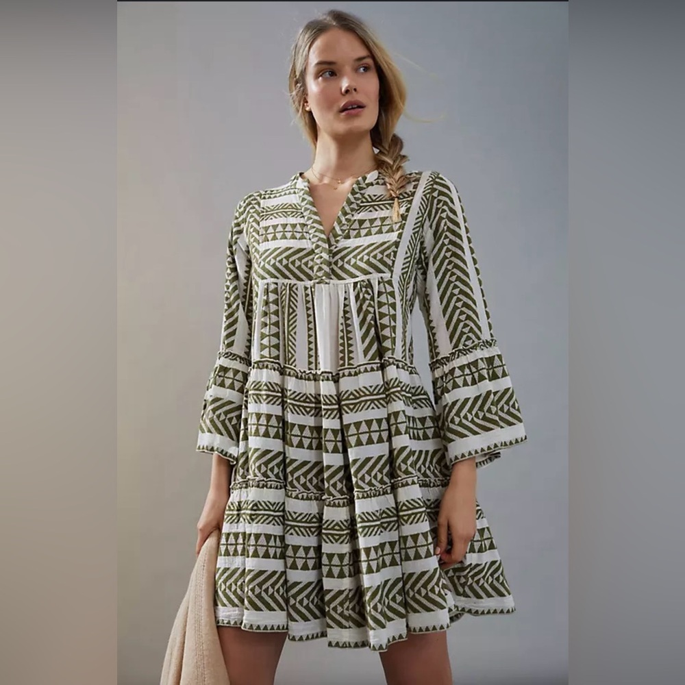 Devotion TWINS Green and White Mini Dress